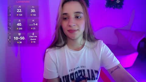 Snapshot of ambar_lynn chatting on December 5, 6:59 pm mbar online show from December 5, 6:59 pm