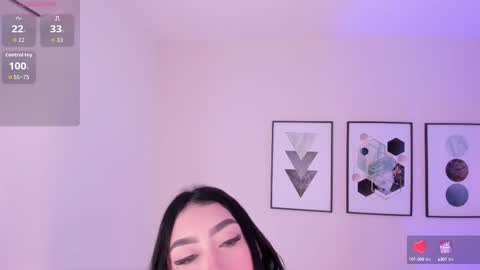 Snapshot of ambarevans_ chatting on October 8, 11:41 am ambarevans_ online show from October 8, 11:41 am