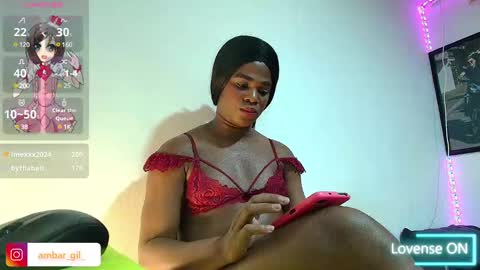 ambargil__ online show from January 14, 5:12 pm