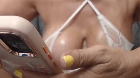 Ambar online show from January 17, 7:16 pm