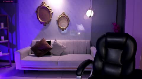 Ambar  online show from November 22, 11:53 am