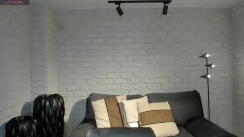 Ambar  online show from May 30, 11:07 am