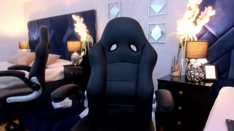 AmbarSantany  online show from October 7, 11:02 pm