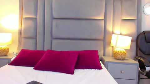 AmbarSantany  online show from March 22, 3:26 pm