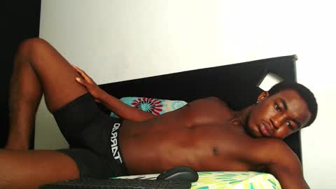 Snapshot of ambartxsex chatting on October 8, 4:15 pm ambartxsex online show from October 8, 4:15 pm