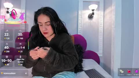   online show from March 12, 10:48 am