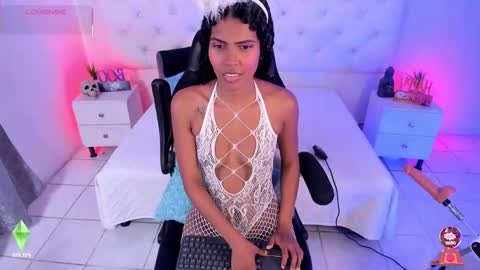  Amber  online show from October 7, 7:55 pm