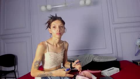 Amber online show from October 2, 11:28 am