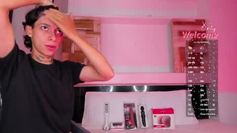 Amber  online show from April 1, 2:14 pm