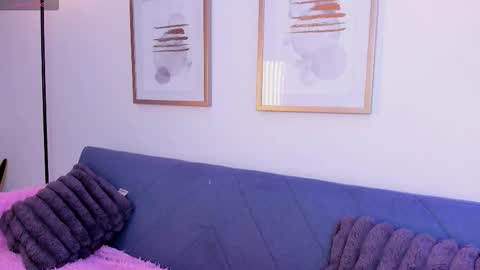 Amber  online show from October 13, 9:20 am