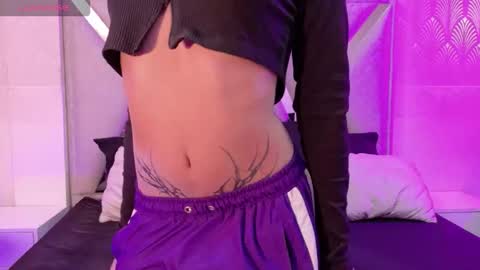 Snapshot of amber_fox09 chatting on September 23, 9:40 pm Amber online show from September 23, 9:40 pm