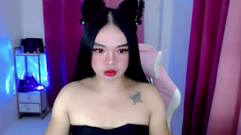 Amber online show from October 21, 12:17 pm