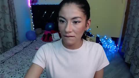Amber online show from February 22, 3:23 am