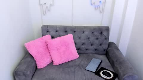 ammber online show from January 17, 11:59 am