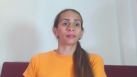 Amber Moore online show from May 28, 4:48 pm