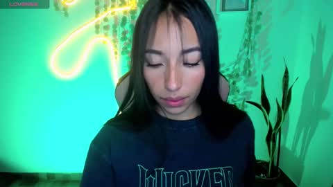 Snapshot of amber_morgan1 chatting on February 27, 11:10 am Amber online show from February 27, 11:10 am
