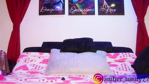     online show from November 23, 9:09 am