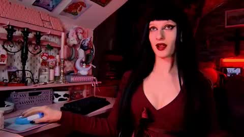 Snapshot of amberangel666 chatting on January 8, 4:48 am DEMONESS AMBER 666 online show from January 8, 4:48 am