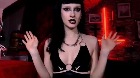 Snapshot of amberangel666 chatting on January 11, 3:33 am DEMONESS AMBER 666 online show from January 11, 3:33 am