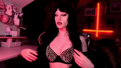 Snapshot of amberangel666 chatting on May 23, 3:34 am DEMONESS AMBER 666 online show from May 23, 3:34 am