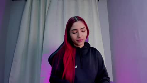 Amber Baker  online show from March 10, 12:37 pm