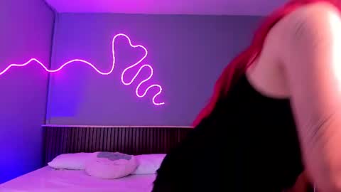 Amber Baker  online show from July 10, 11:35 am