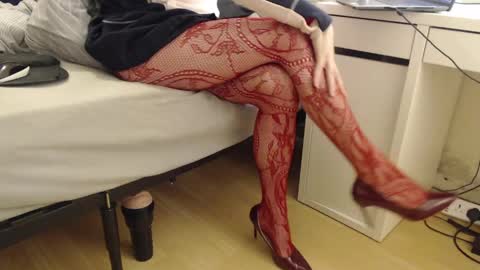 Snapshot of amberhothorny chatting on April 26, 7:33 pm Amber online show from April 26, 7:33 pm
