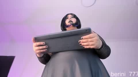 Amber  online show from April 18, 12:20 pm