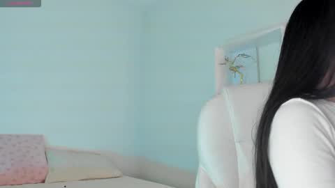 Snapshot of ambermiller04 chatting on November 20, 12:38 pm Amber online show from November 20, 12:38 pm