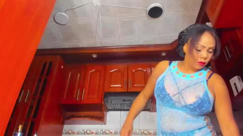   online show from December 28, 1:06 pm
