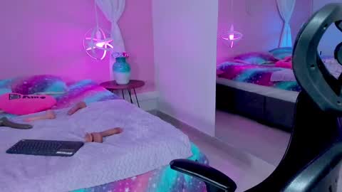 Amber online show from January 10, 7:14 am