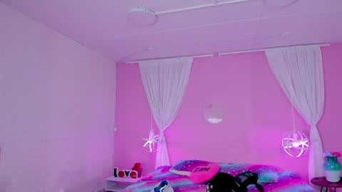 Amber online show from January 17, 10:11 am