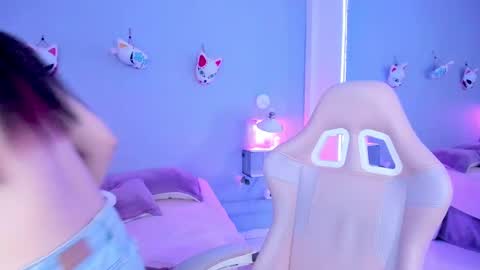 Amber online show from January 18, 1:52 am