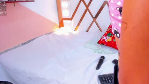 Amber online show from December 18, 10:35 pm