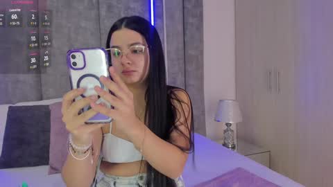 Amber Ferreira online show from December 11, 11:41 am