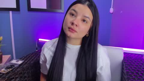 Amber Ferreira online show from January 25, 11:55 am