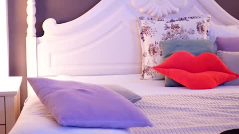 Snapshot of amberseyes chatting on December 2, 12:07 pm Amberseyes online show from December 2, 12:07 pm