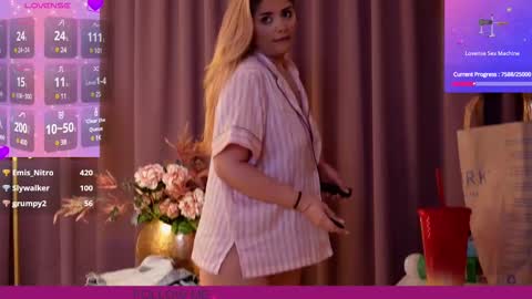 Snapshot of amberseyes chatting on March 10, 11:21 am Amberseyes online show from March 10, 11:21 am