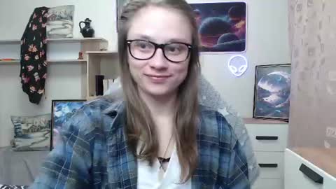 Amber online show from June 28, 5:02 am