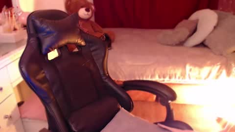 Amber  online show from January 10, 5:37 am