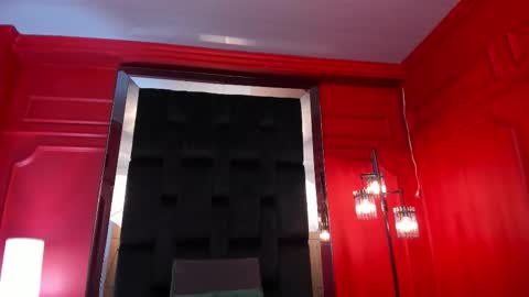 Amber online show from November 5, 7:14 pm