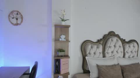 Amber online show from December 15, 8:46 pm