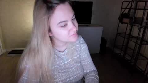 ambrosia__ online show from September 23, 4:15 am