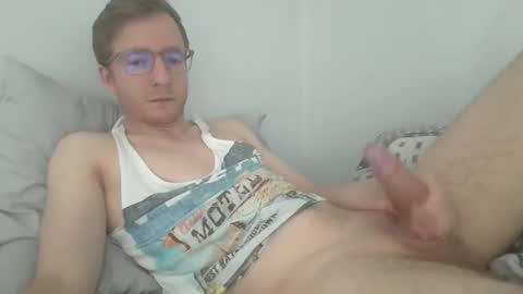 Snapshot of amekatt chatting on October 13, 5:40 am Amekatt online show from October 13, 5:40 am