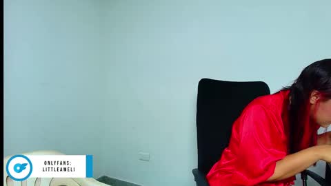 Amelia  Lucas online show from January 4, 3:07 am