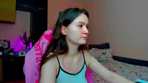 Snapshot of ameli_moon chatting on December 16, 12:10 pm Eileen online show from December 16, 12:10 pm