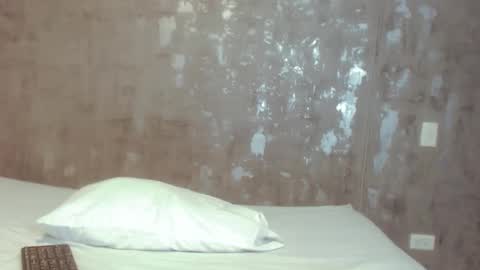 Snapshot of ameli_porter2 chatting on December 12, 11:03 pm ameli online show from December 12, 11:03 pm