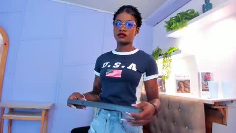Snapshot of amelia_adms chatting on July 4, 12:11 pm Amelia Adams online show from July 4, 12:11 pm