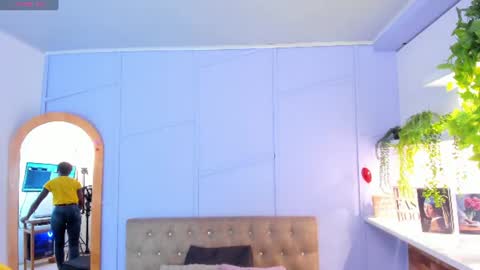Snapshot of amelia_adms chatting on July 7, 12:09 pm Amelia Adams online show from July 7, 12:09 pm