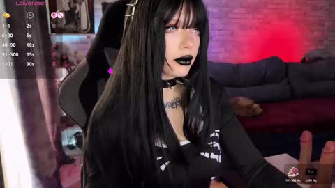 Amelia Aley  online show from March 17, 10:29 am